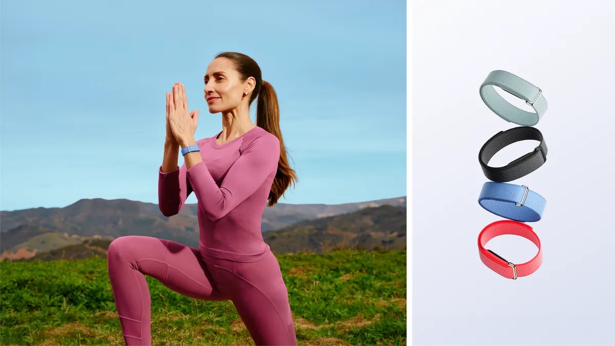 Fitbit is terug met een tracker die werkt zonder scherm